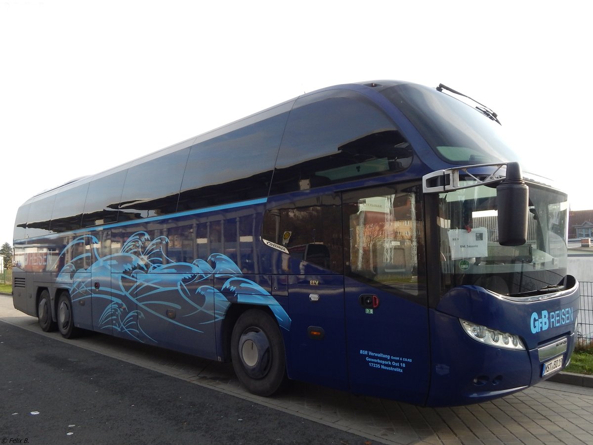 Neoplan Cityliner von GFB-Reisen aus Deutschland in Sassnitz.