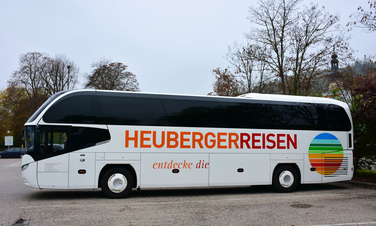 Neoplan Cityliner von HEUBERGER Reisen aus sterreich in Krems.