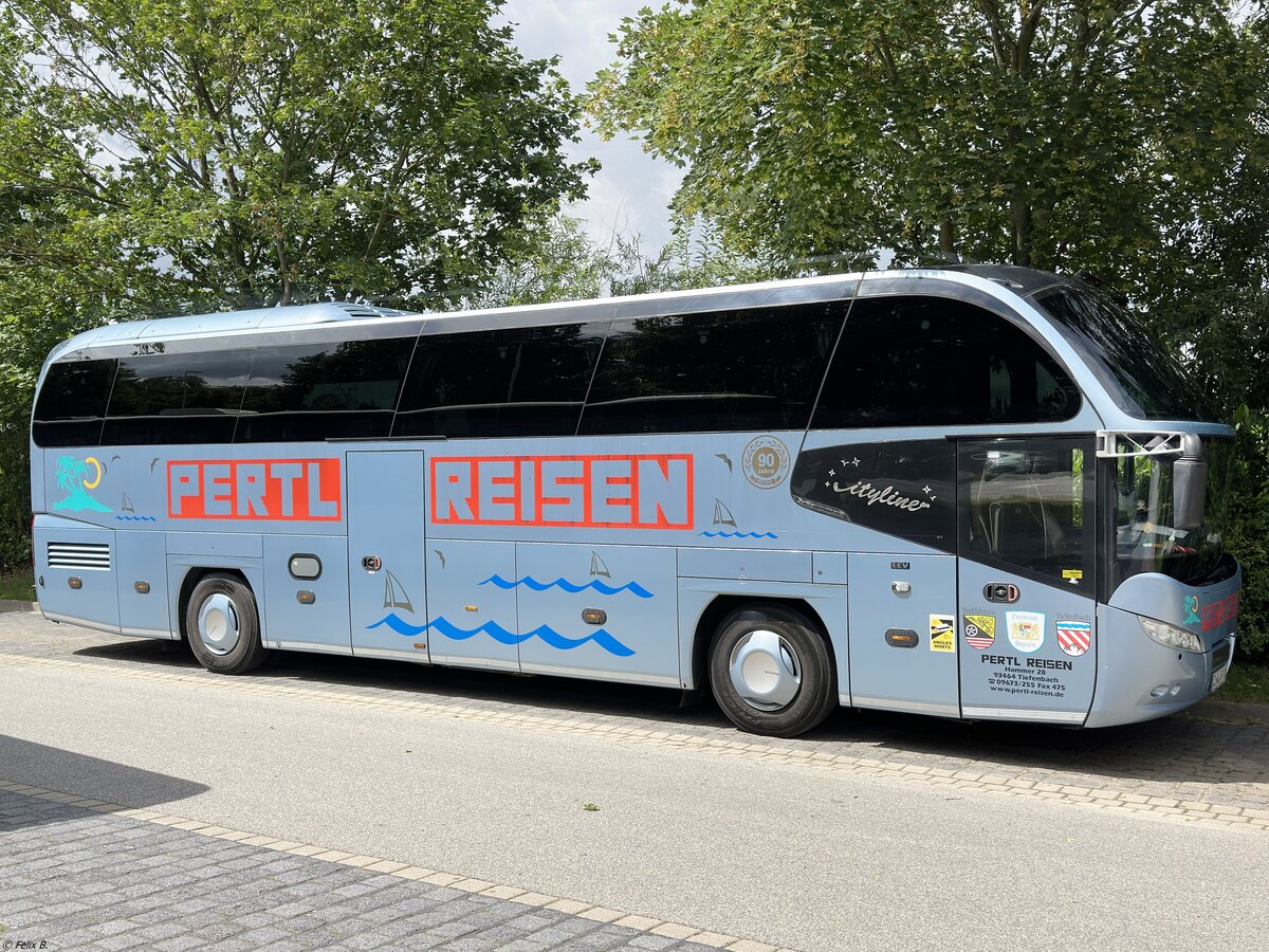 Neoplan Cityliner von Pertl Reisen aus Deutschland in Malchow.