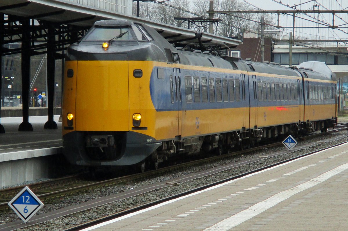 NS 4047 treft am 25 Februar 2017 in Amersfoort ein. 