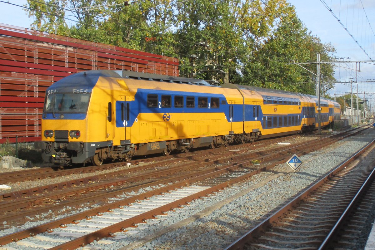 NS 7548 treft am 7 Oktober 2018 in Gouda ein. 