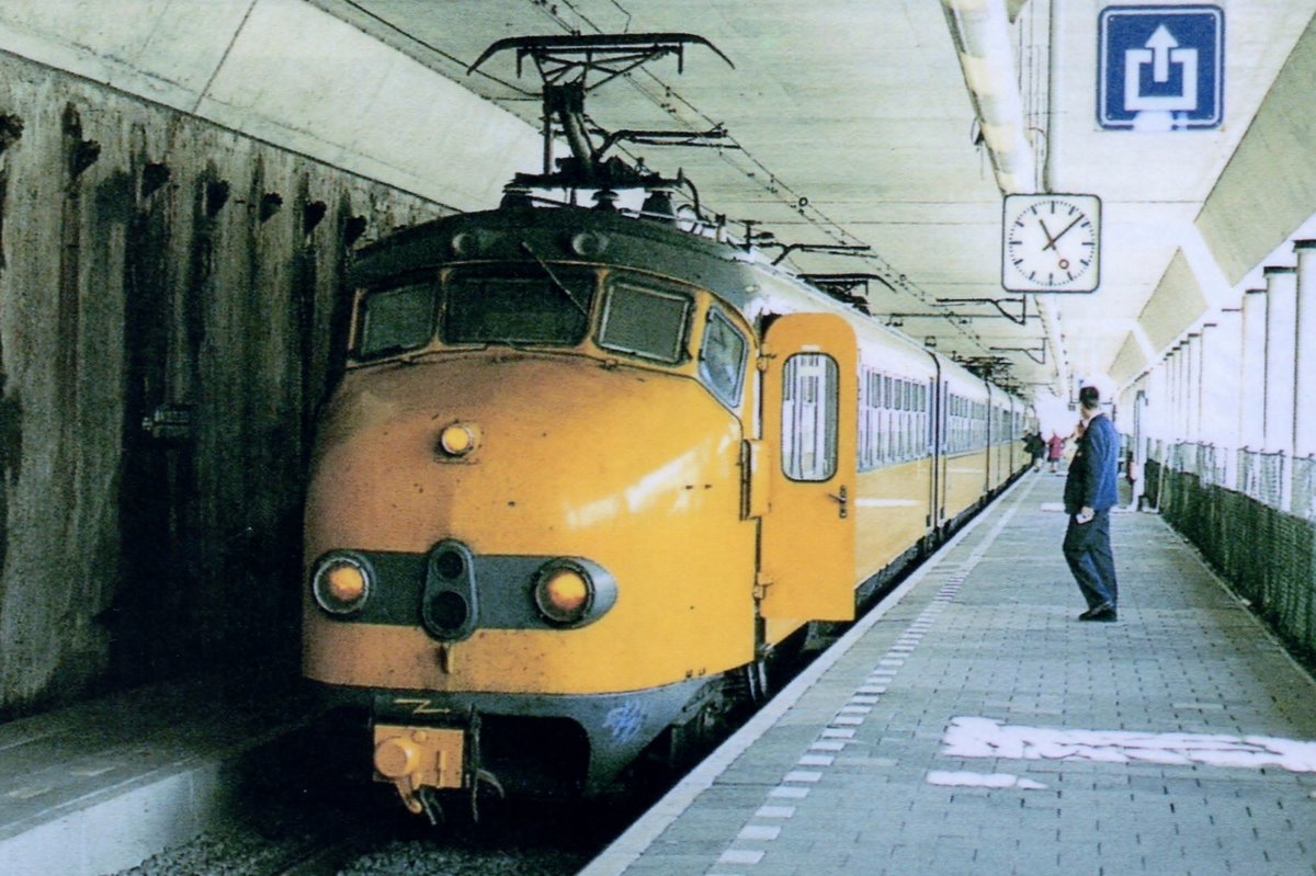 NS Hondekop 778 steht am 21 April 1996 in Rijswijk. 