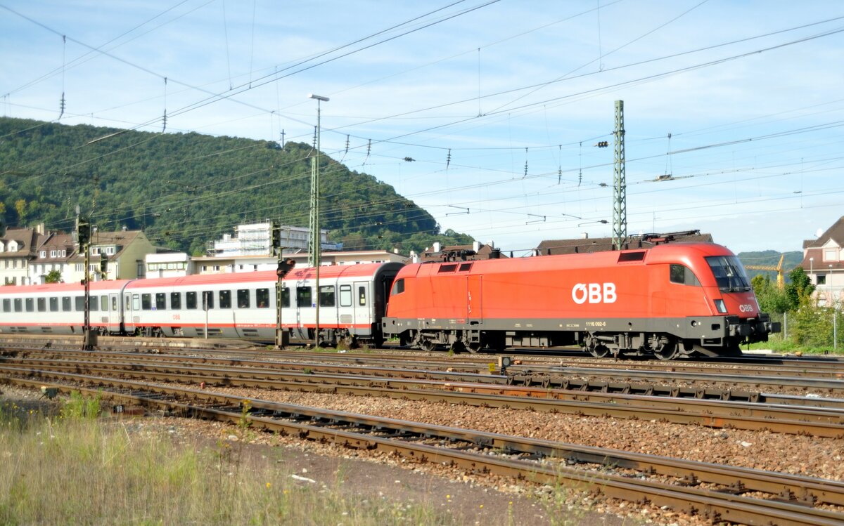 ÖBB 1116 092-6 mit EC Mozart in Geislingen/Steige am 11.09.2010.