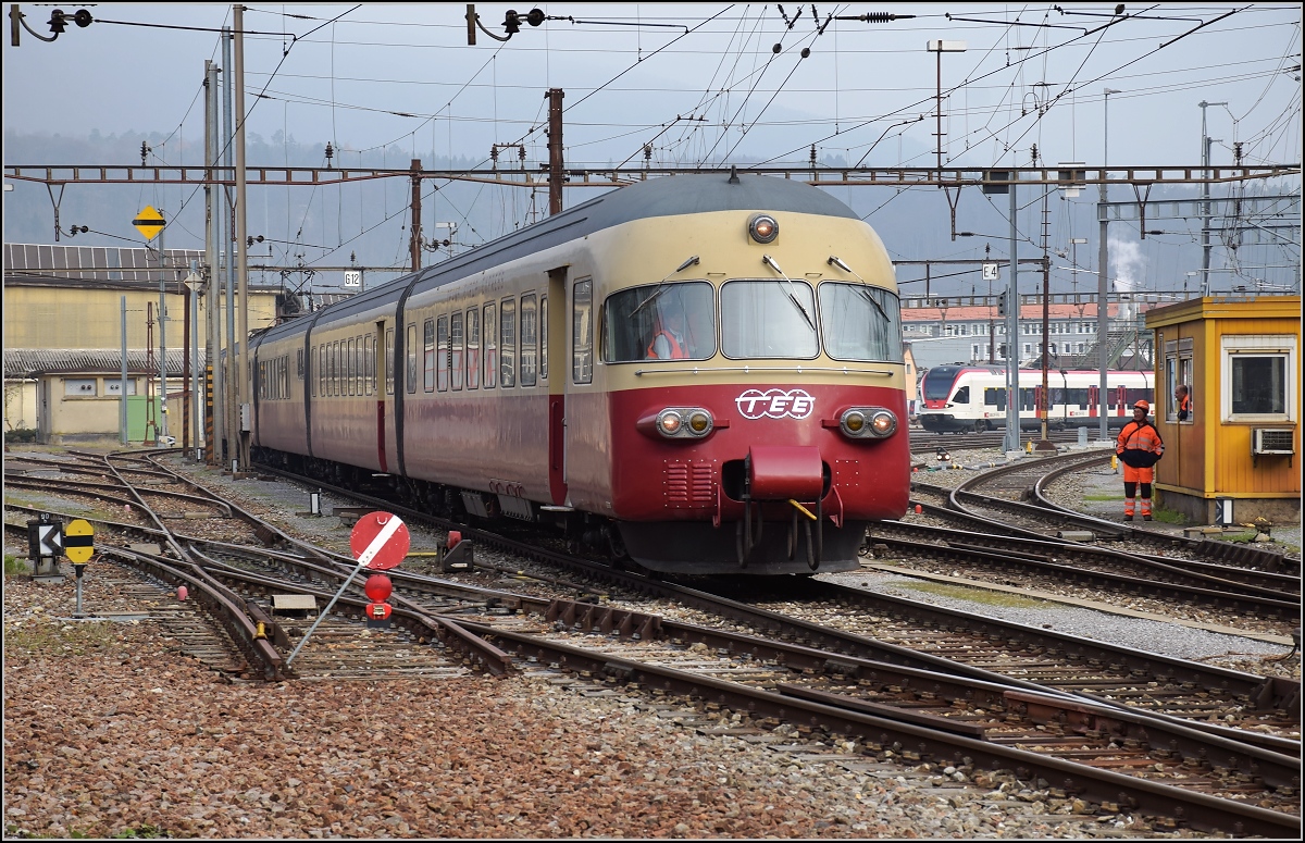 RAe auf Erkundungsfahrt nach Bussnang um den Bau des Giruno zu begutachten. Olten, November 2017.