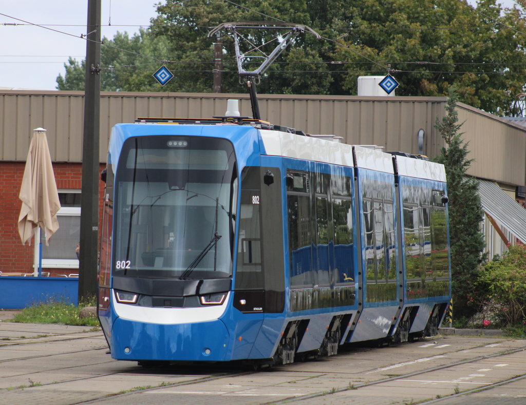 RSAG-Wagen 802 stand am 19.09.2025 auf dem Betriebshof der Rostocker Straßenbahn AG.