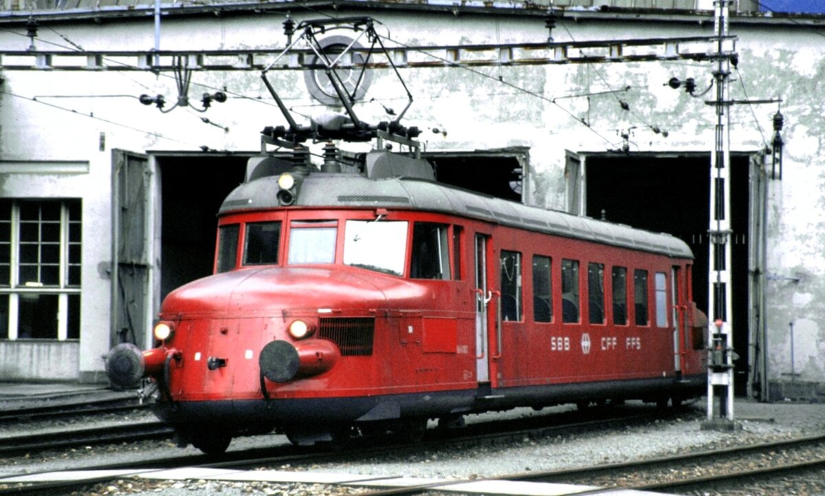 SBB RAe 2/4 Nr.1002 in Erstfeld beim Jubil�um 100 Jahre Gotthardbahn am 22.09.1981.