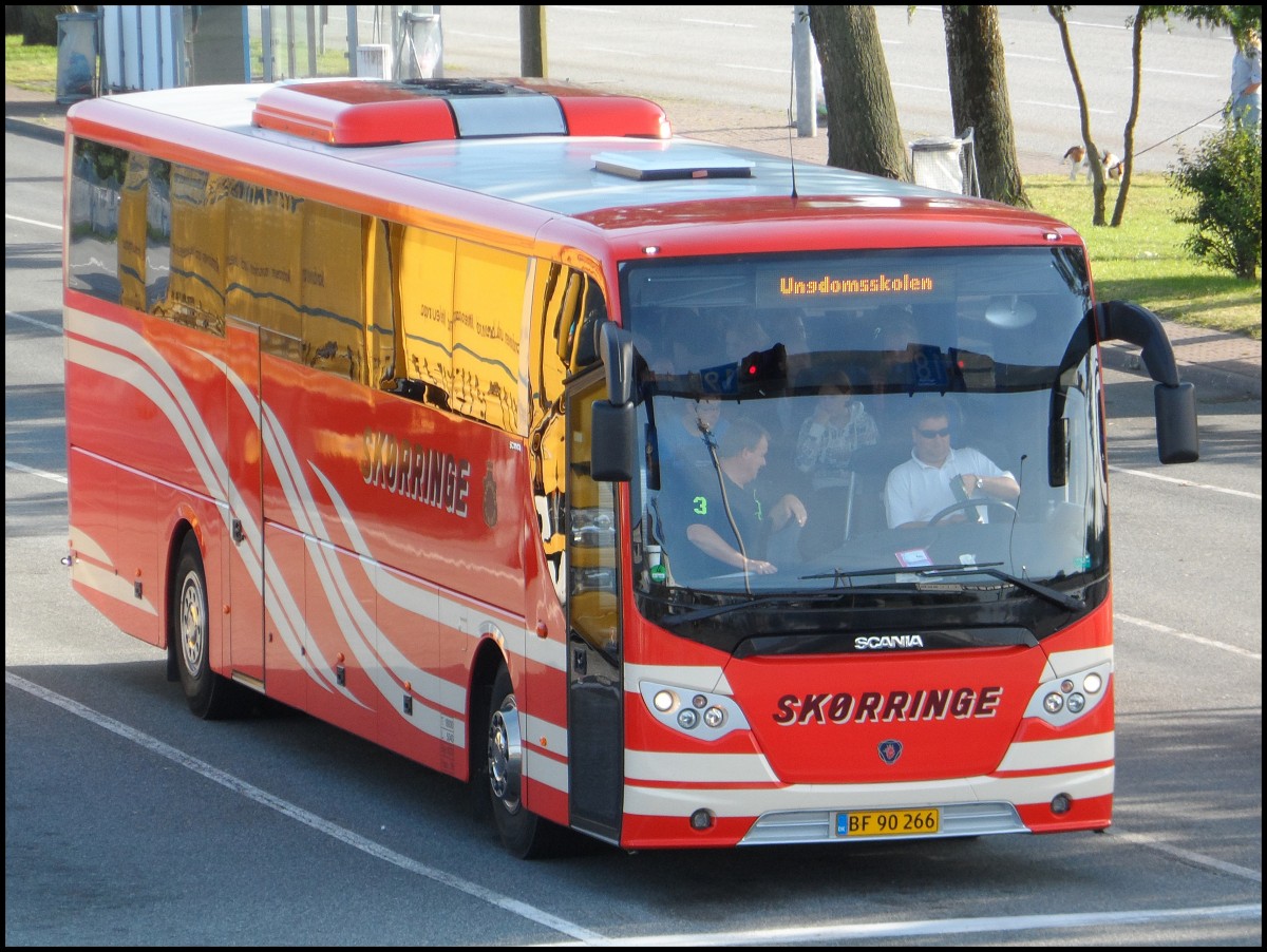 Scania OmniExpress von Sk�rringe aus D�nemark in Puttgarden.