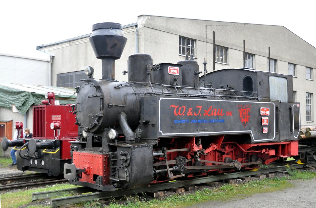 Schmalspur CFF 764 449 im Bahnpark Augsburg am 25.10.2009.