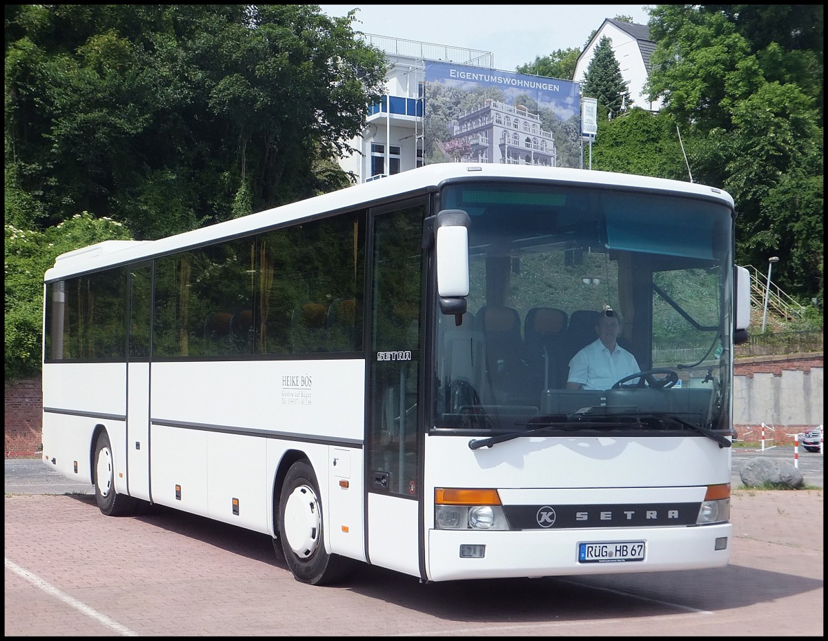 Setra 315 H von Heike B�s aus Deutschland im Stadthafen Sassnitz.