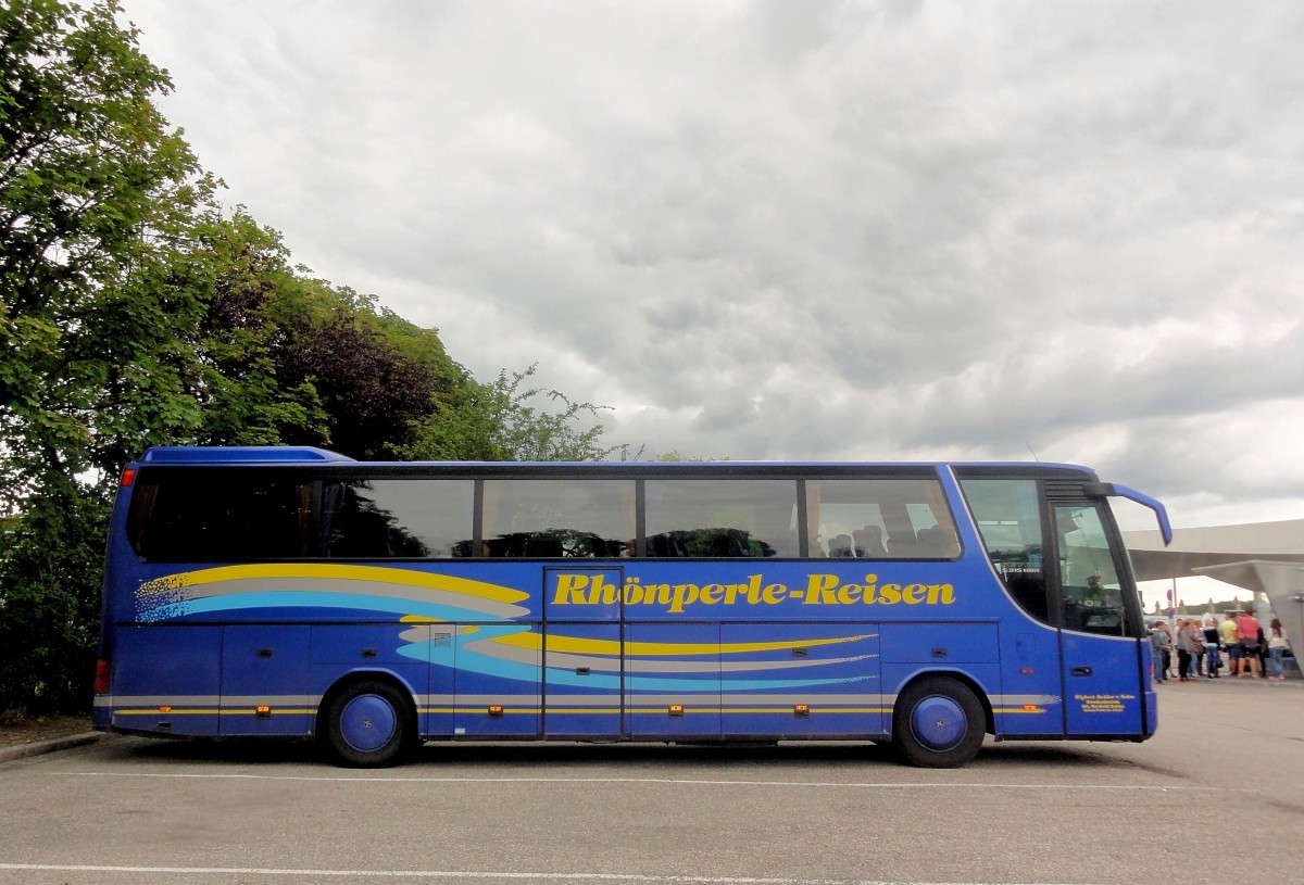 SETRA 315 HDH von WIGBERT DEHLER & SOHN  Rh�nperle  am 27.6.2013 in Krems an der Donau.