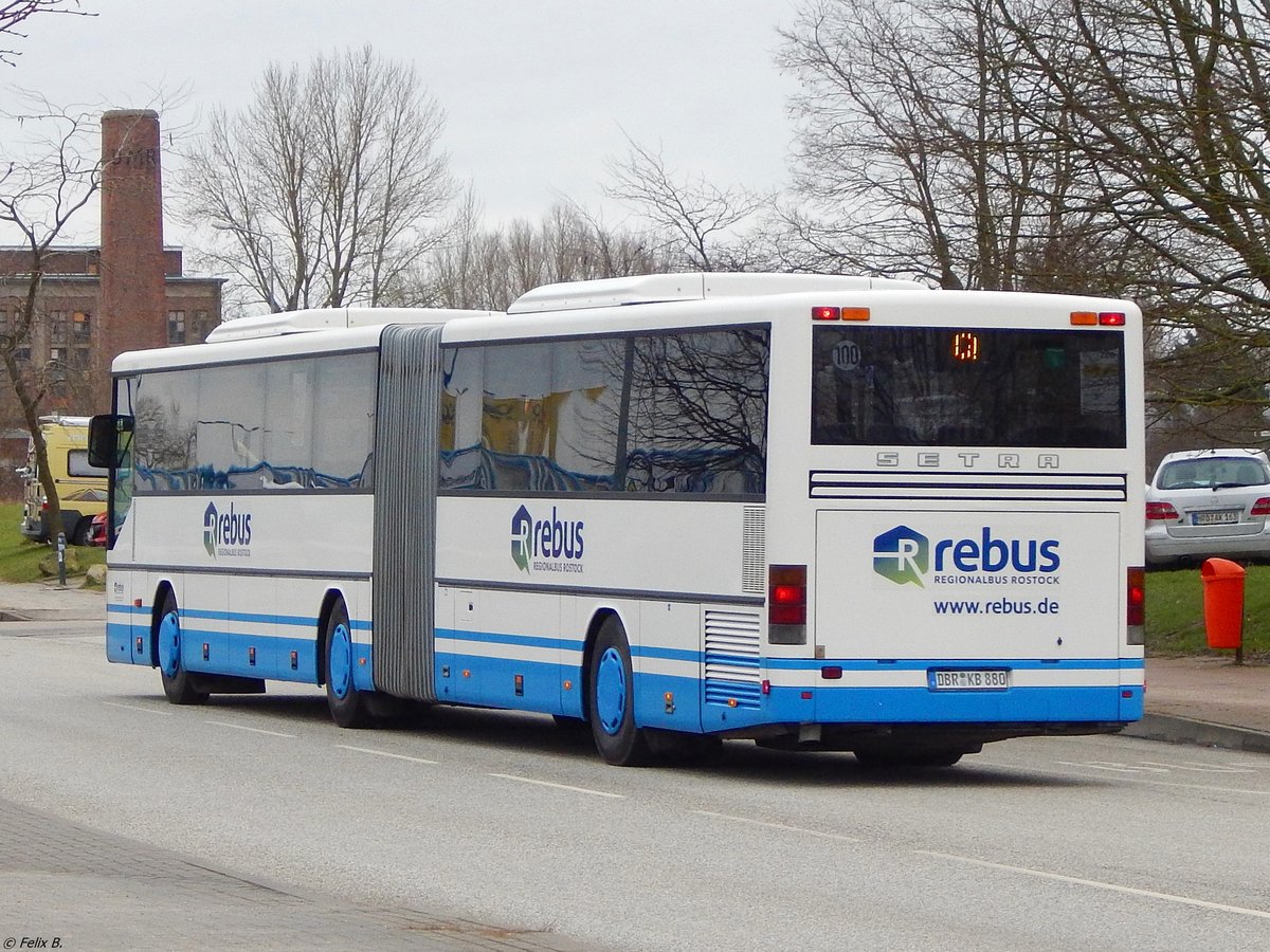 Setra 321 UL von Regionalbus Rostock in Rostock. 