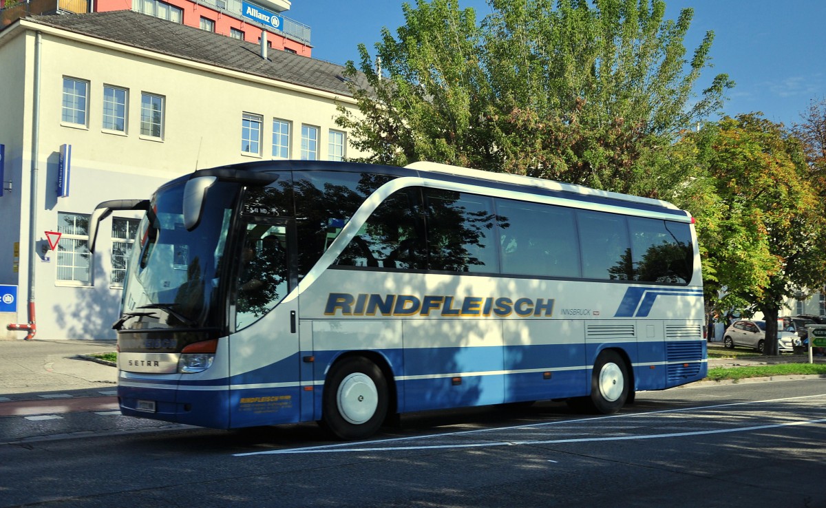 Setra 411 HD von Rindfleisch Reisen aus �sterreich am 20.9.2014 in Krems.