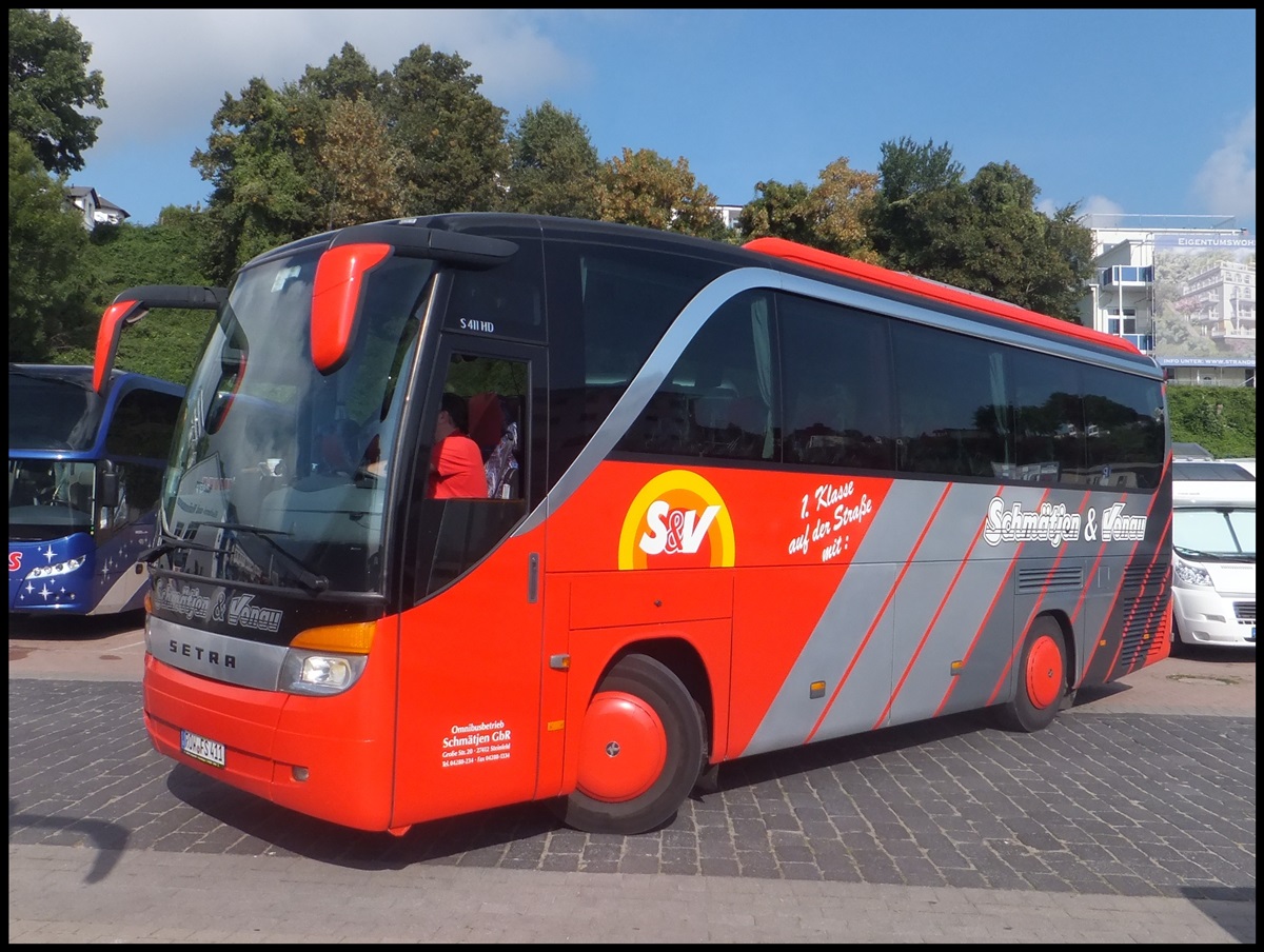 Setra 411 HD von Schm�tjen & Vonau aus Deutschland im Stadthafen Sassnitz.