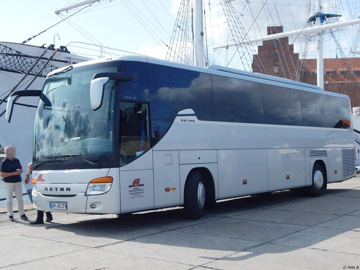 Setra 415 GT-HD der Anklamer Verkehrsgesellschaft mbH in Stralsund.