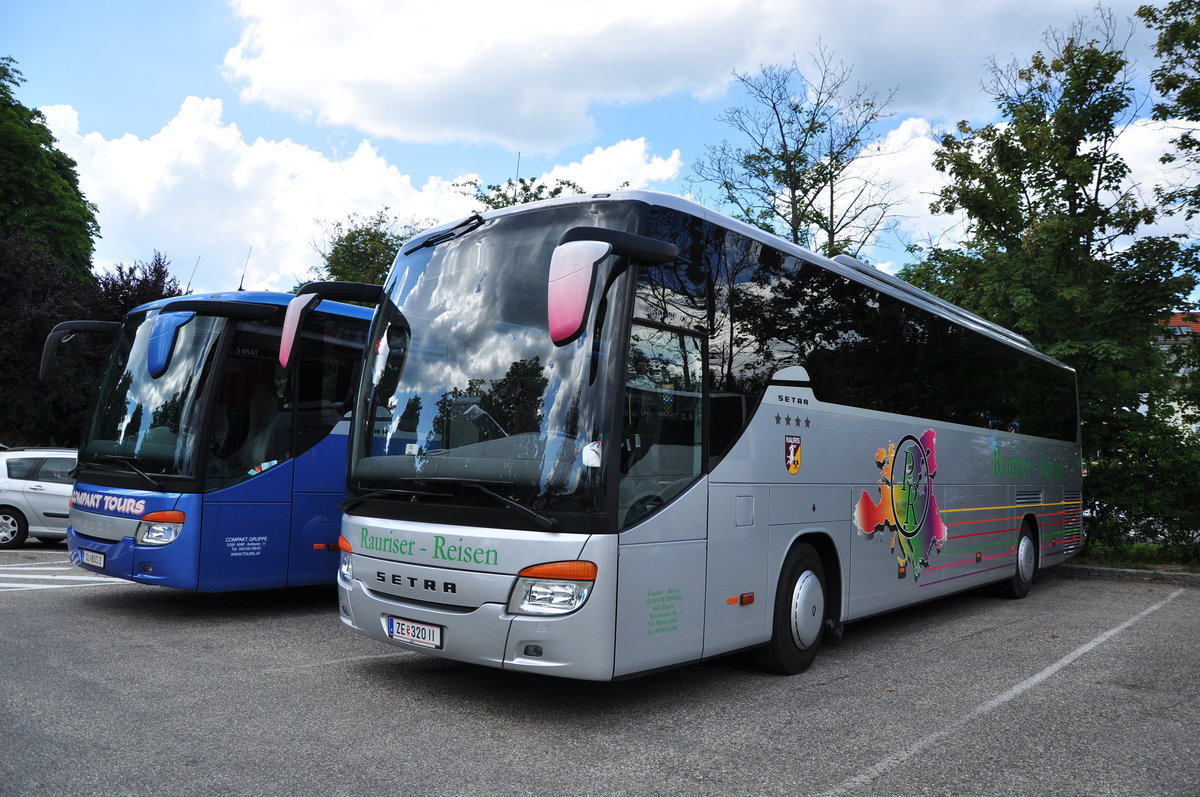 Setra 415 GT-HD von Hans Pl�ssnig Reisen aus �sterreich in Krems gesehen.