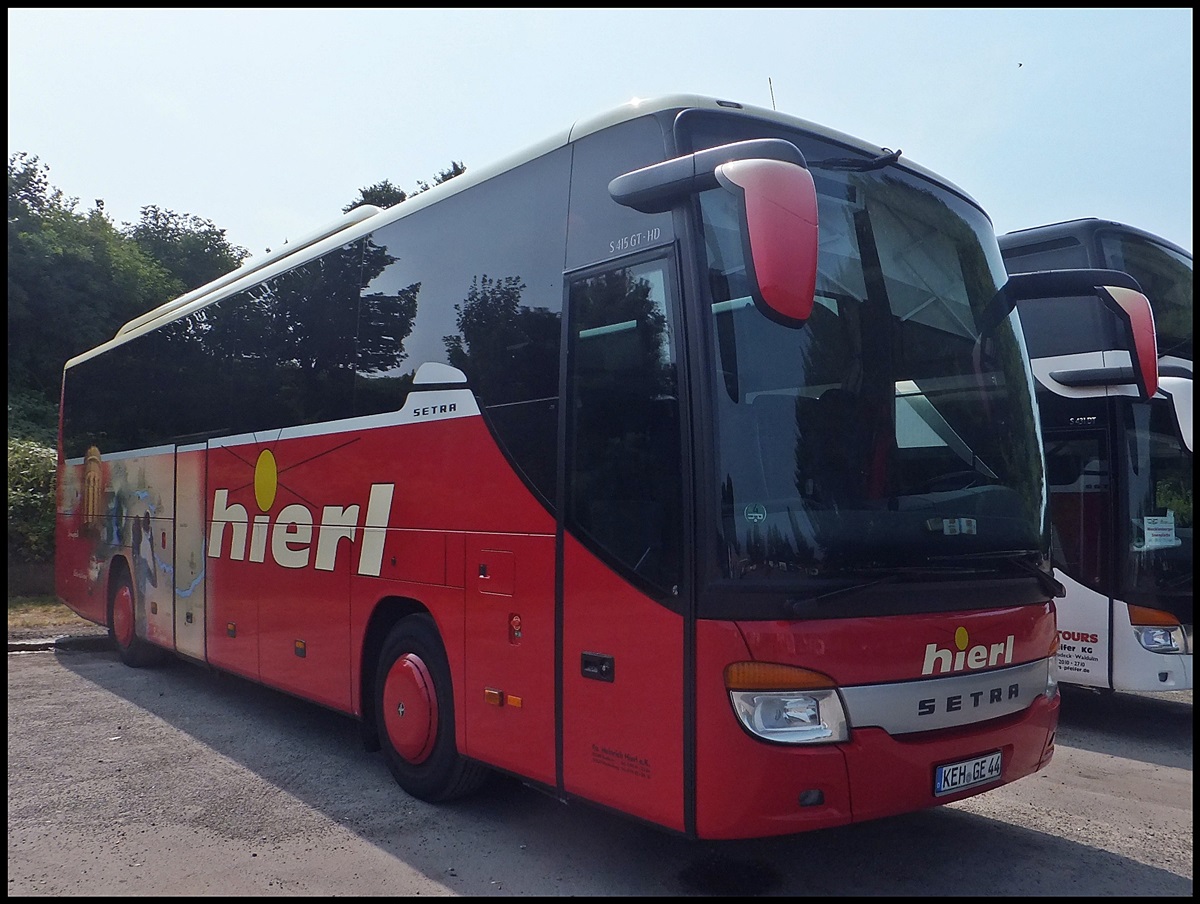 Setra 415 GT-HD von Hierl aus Deutschland in Binz.