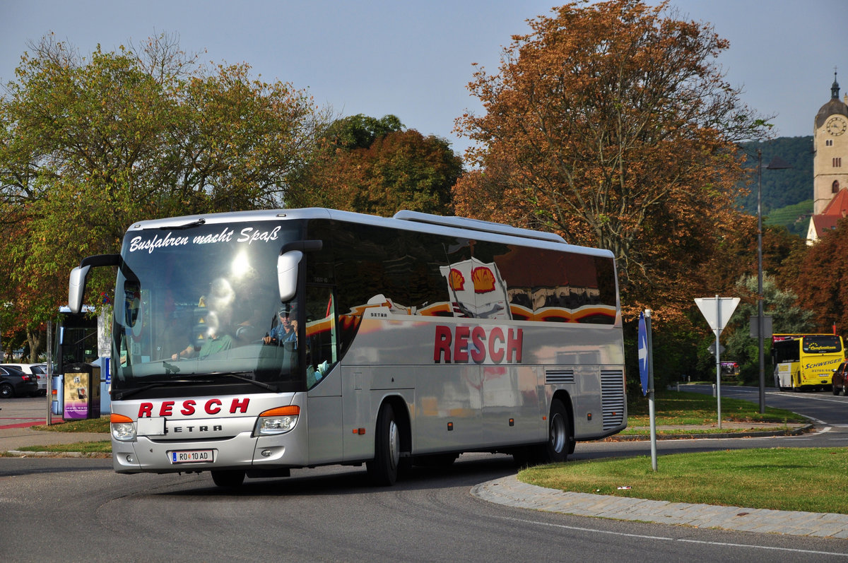 Setra 415 GT- HD von Koller Reisen aus �sterreich in Krems unterwegs.