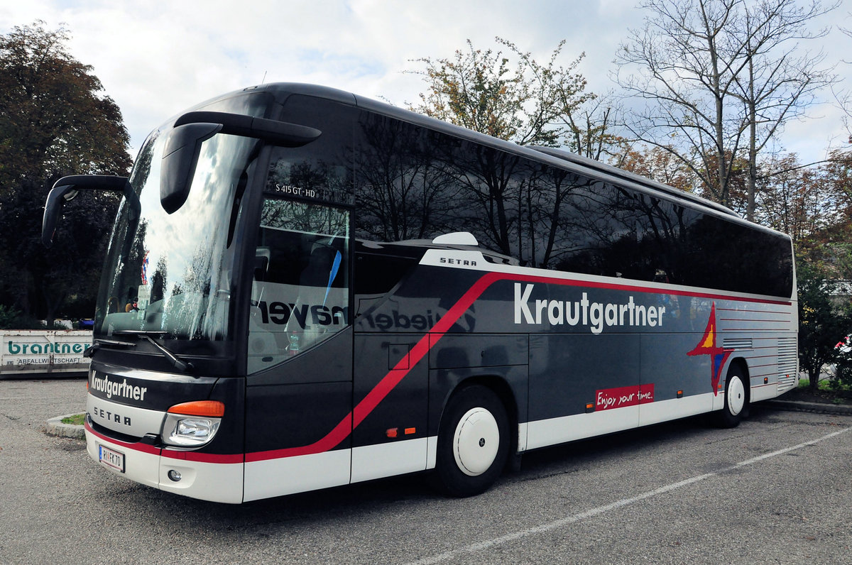 Setra 415 GT-HD von Krautgartner Reisen aus �sterreich in Krems gesehen.