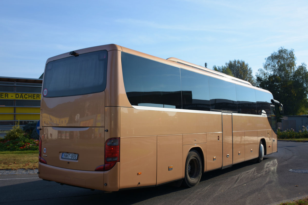 Setra 415 GT-HD von Klnjarat aus Ungarn in Krems.