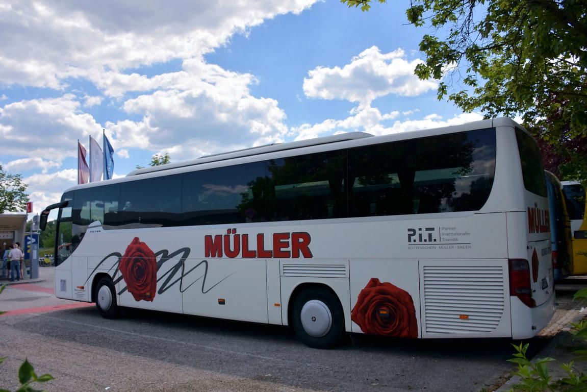 Setra 415 GT-HD von M�LLER Reisen aus der BRD.