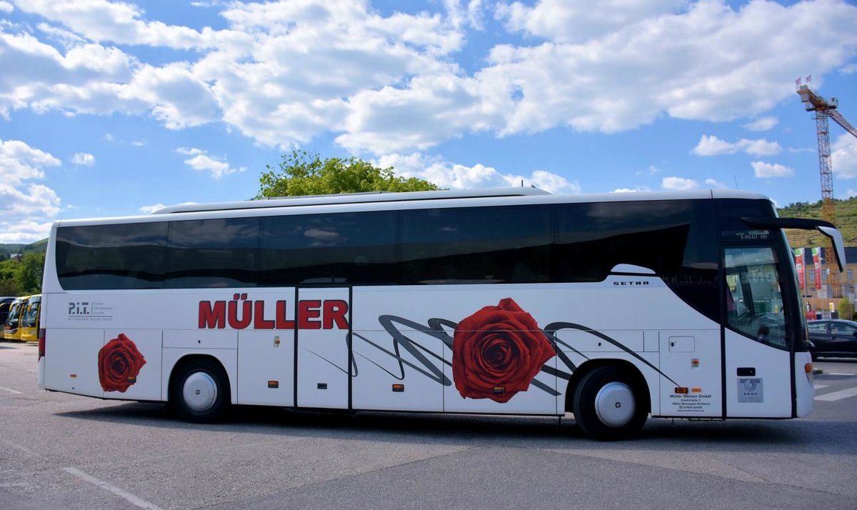 Setra 415 GT-HD von M�LLER Reisen aus der BRD.