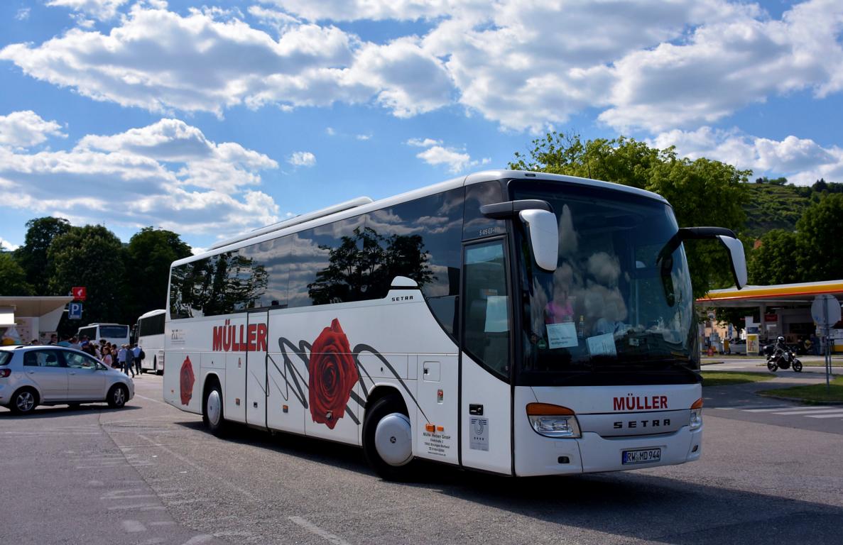 Setra 415 GT-HD von M�LLER Reisen aus der BRD.