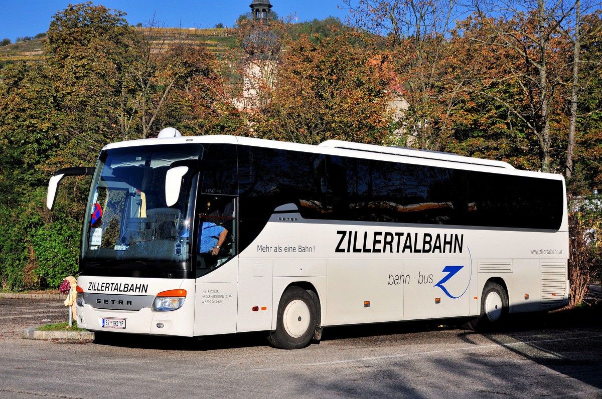 Setra 415 GT-HD von den Zillertaler Verkehrsbetrieben aus �sterreich am 18.10.2014 in Krems.