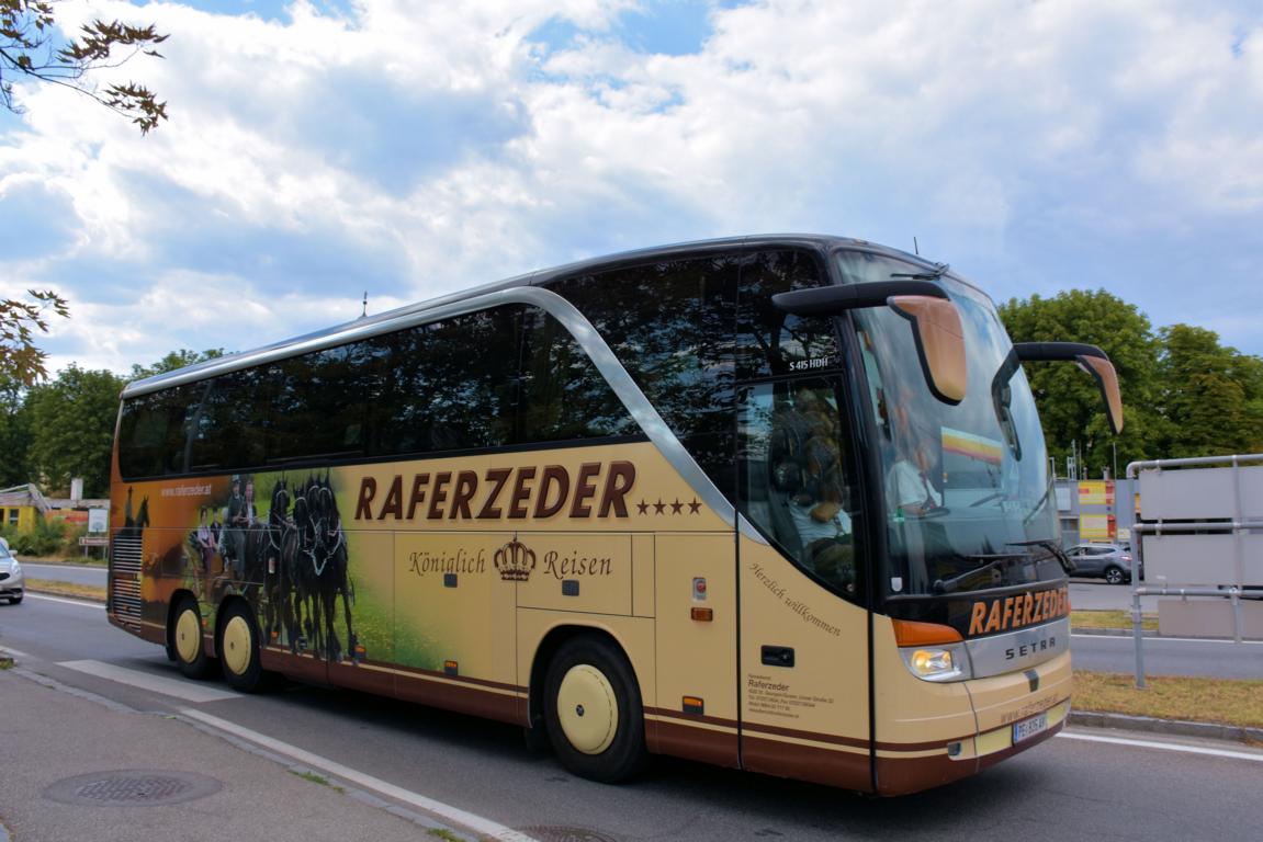 Setra 415 HDH von Raferzeder Reisen aus �sterreich 2017 in Krems.