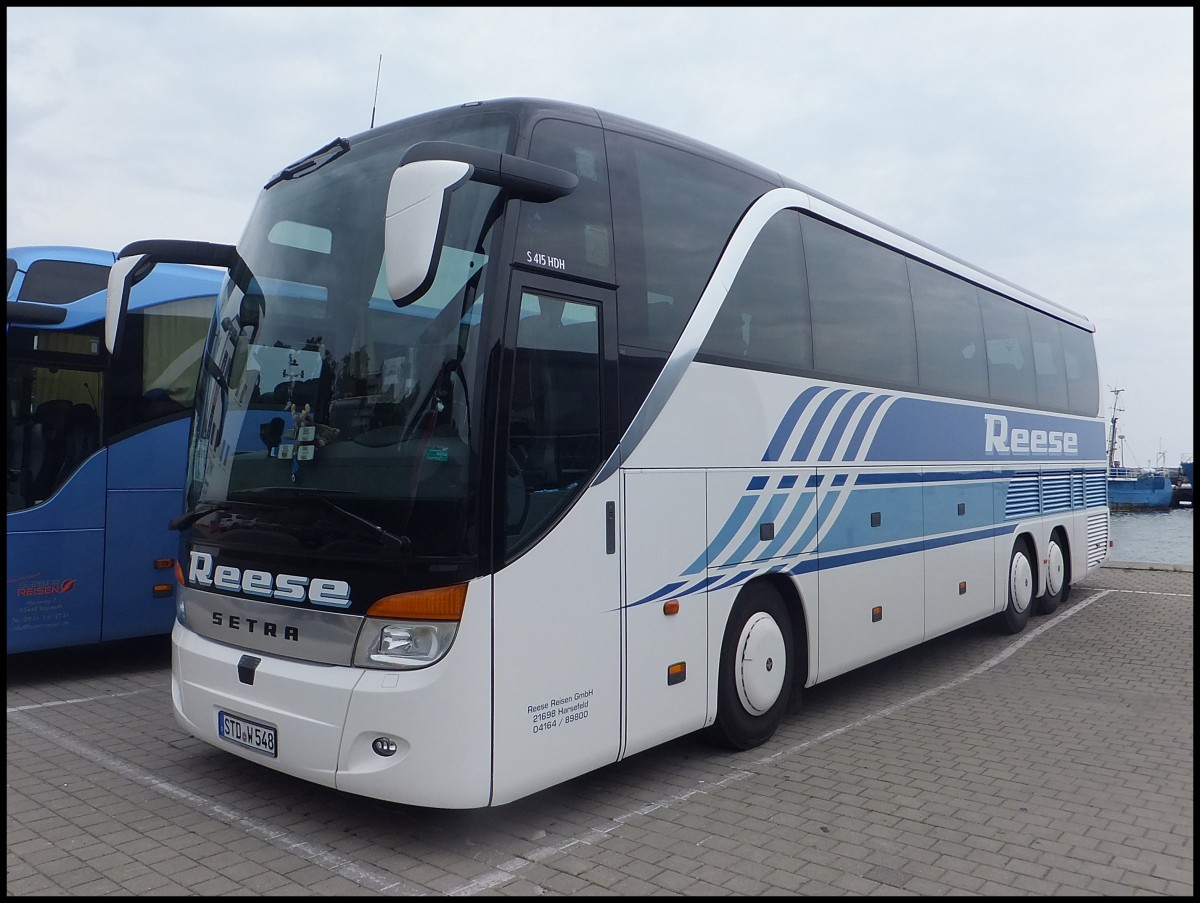 Setra 415 HDH von Reese aus Deutschland im Stadthafen Sassnitz.