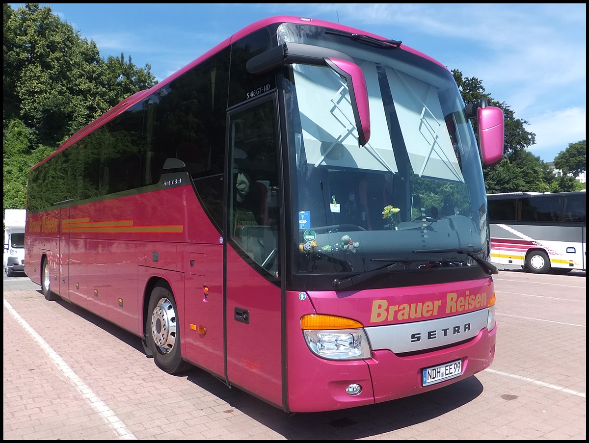 Setra 416 GT-HD von Brauer Reisen aus Deutschland im Stadthafen Sassnitz.