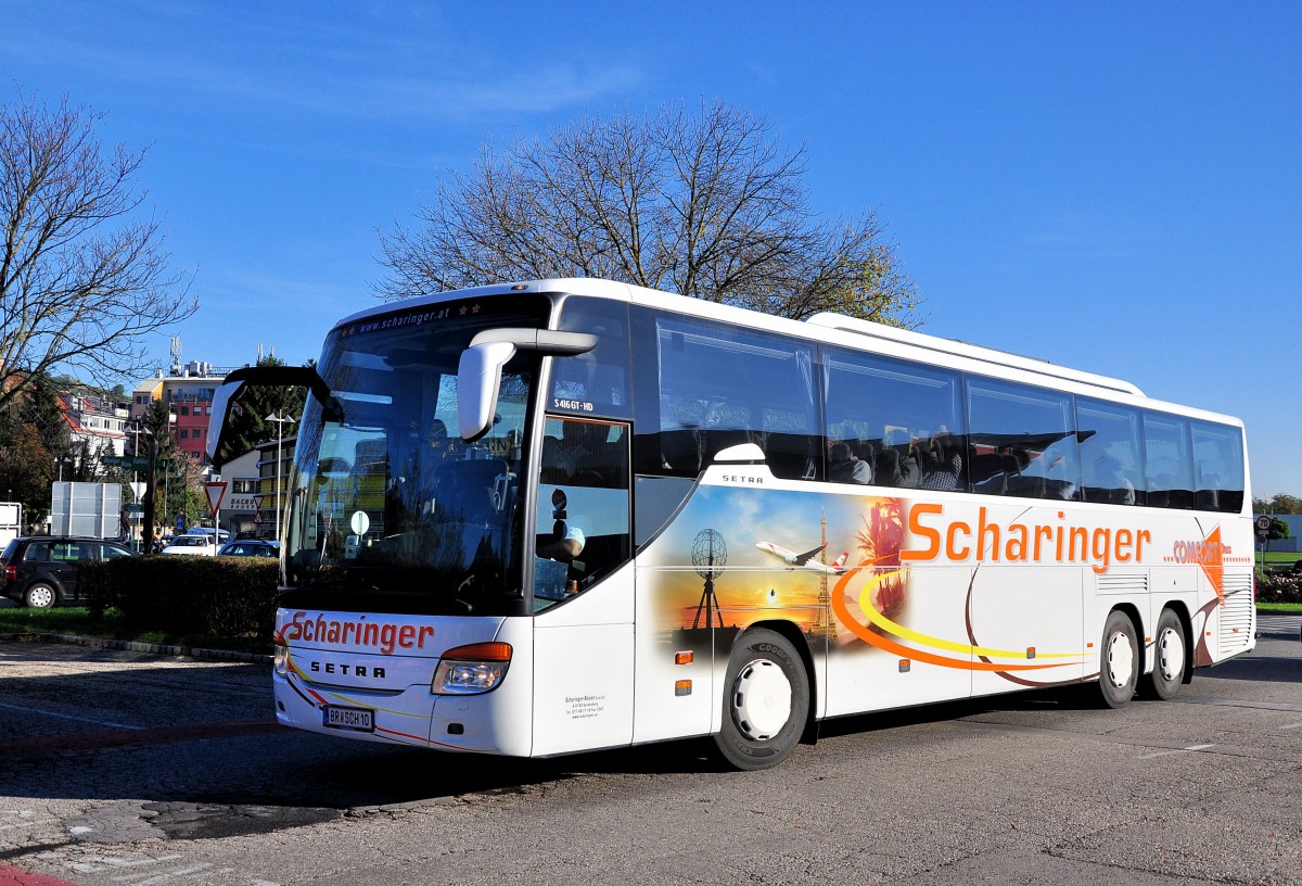 Setra 416 GT-HD von Scharinger Reisen aus �sterreich am 18.10.2014 in Krems.