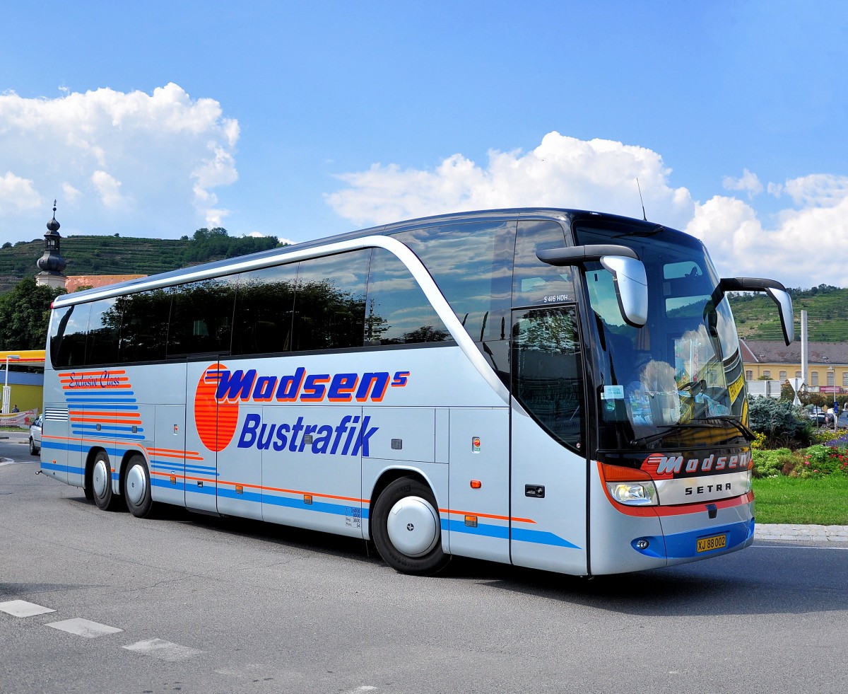 SETRA 416 HDH von MADSEN Bustouristik/D�nemark im August 2013 in Krems.