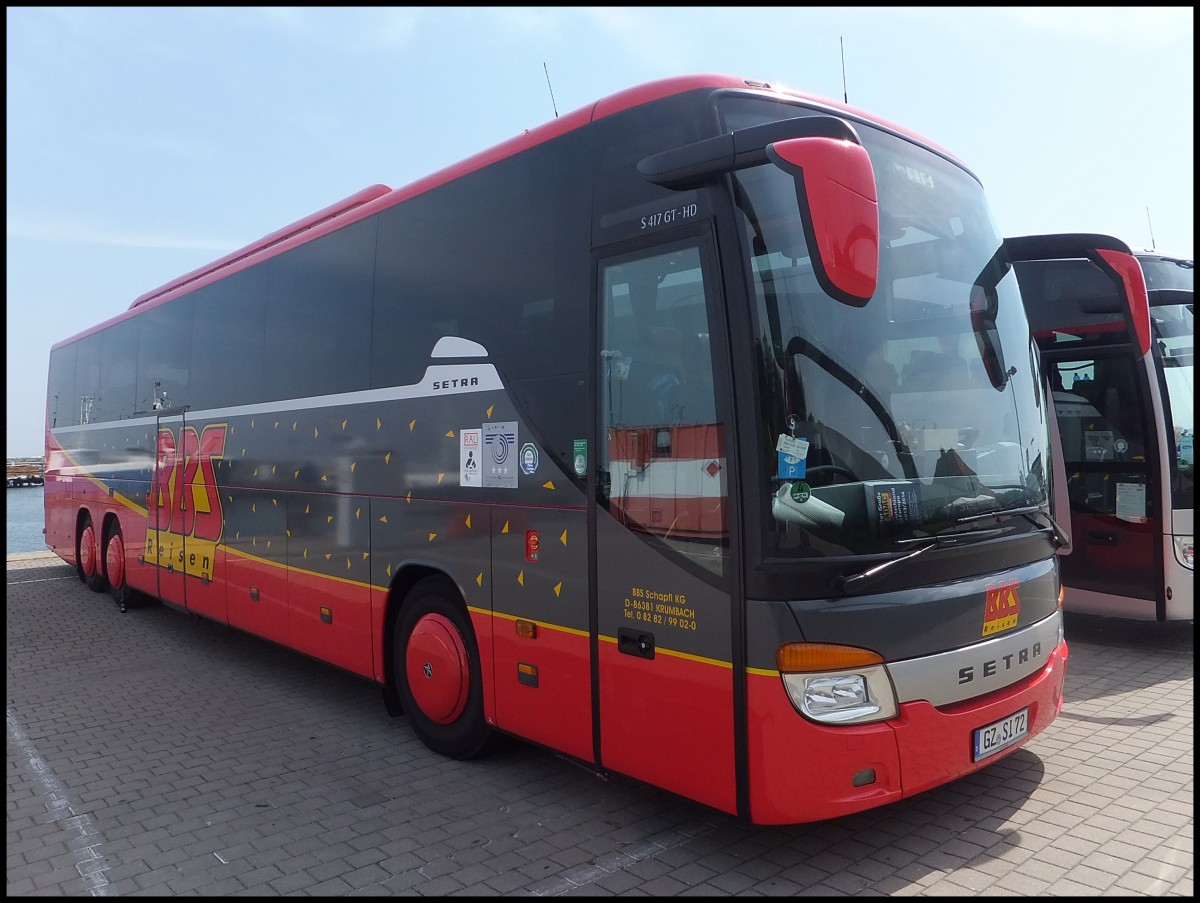 Setra 417 GT-HD von BBS Reisen aus Deutschland im Stadthafen Sassnitz.