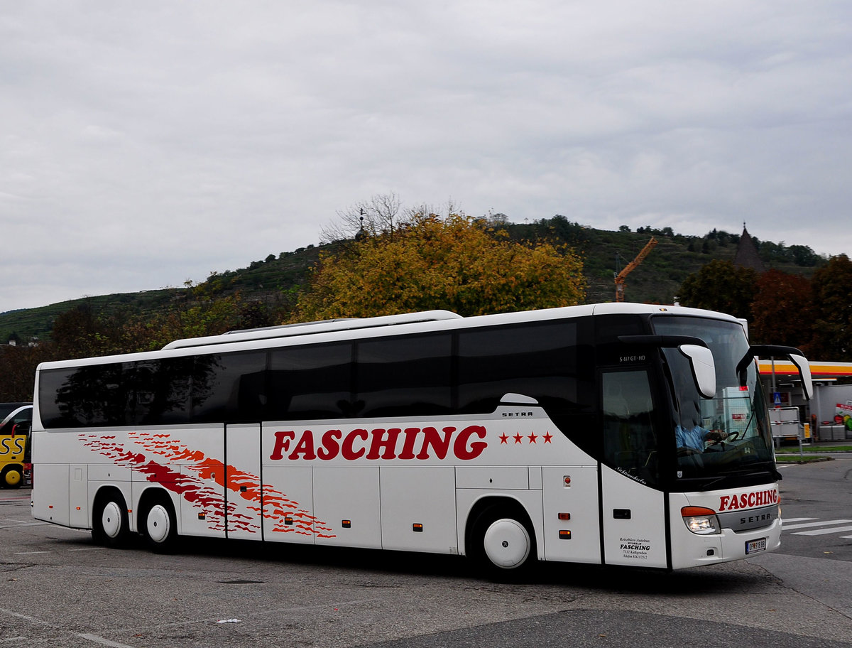 Setra 417 GT-HD vom Reisebüro Wilhelm Fasching aus Österreich in Krems.