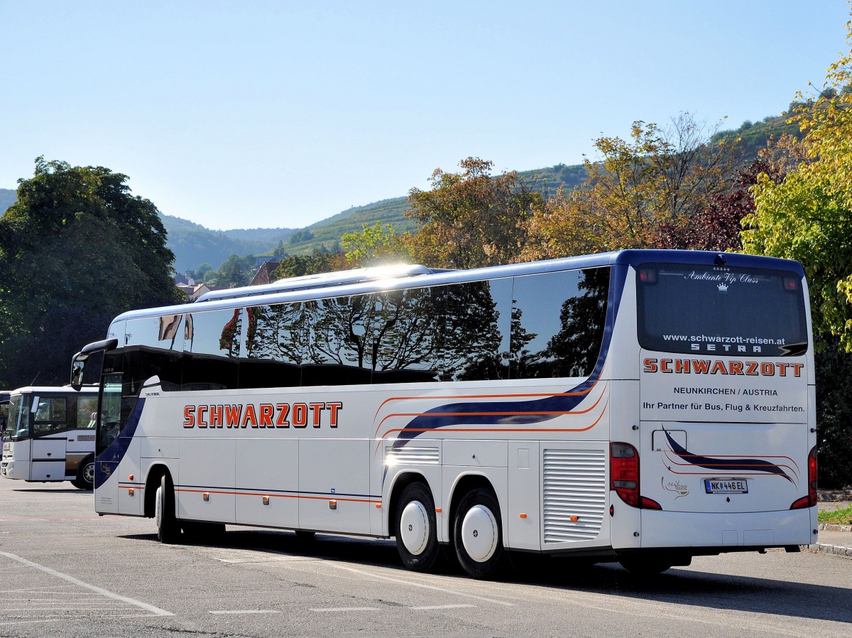 SETRA 417 GT-HD von SCHWARZOTT Reisen aus �sterreich im September 2013 in Krems.