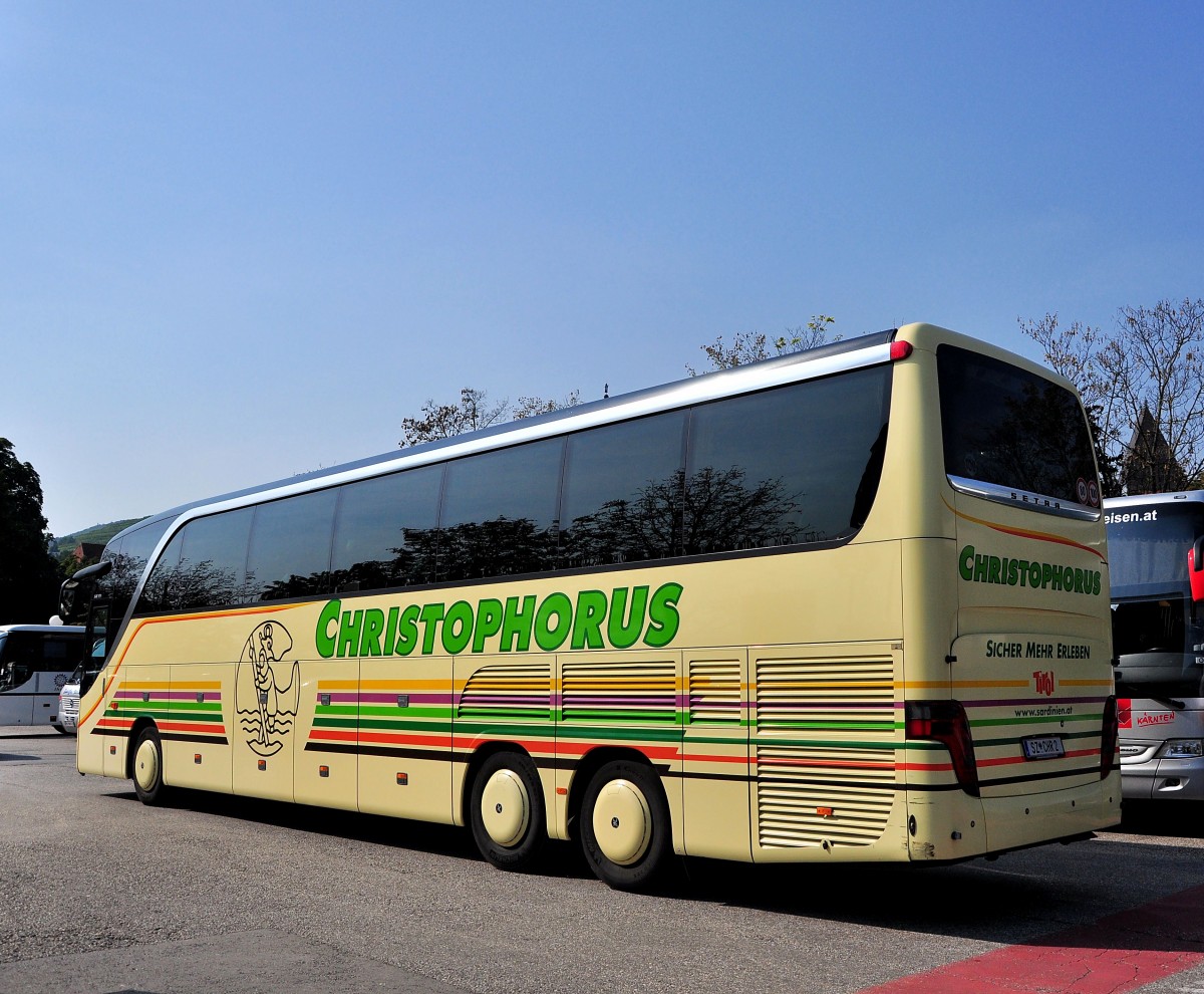 Setra 417 HDH von Christophorus Reisen aus sterreich am 5.9.2014 in Krems gesehen.