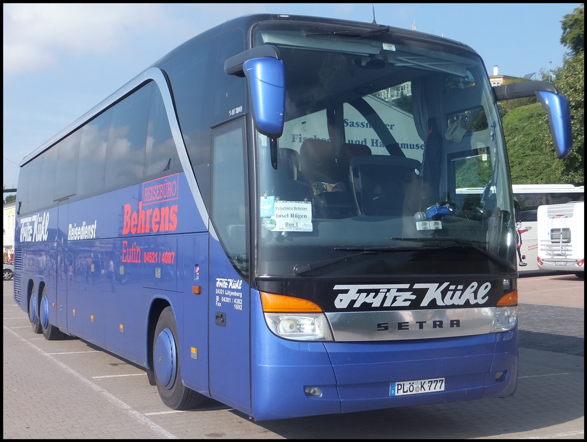 Setra 417 HDH von Fritz K�hl aus Deutschland im Stadthafen Sassnitz.