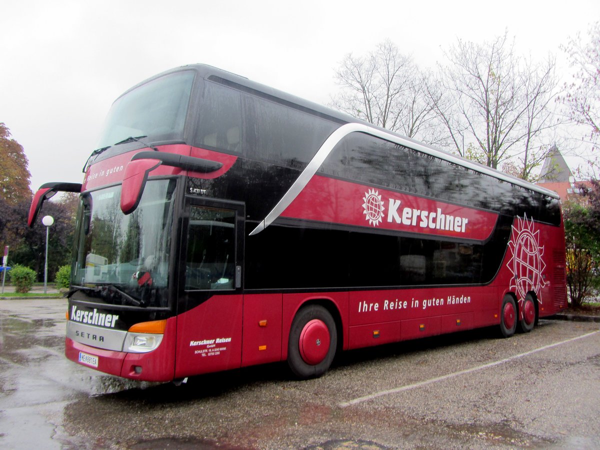 Setra 431 DT von Kerschner Reisen aus Nieder�sterreich in Krems.
