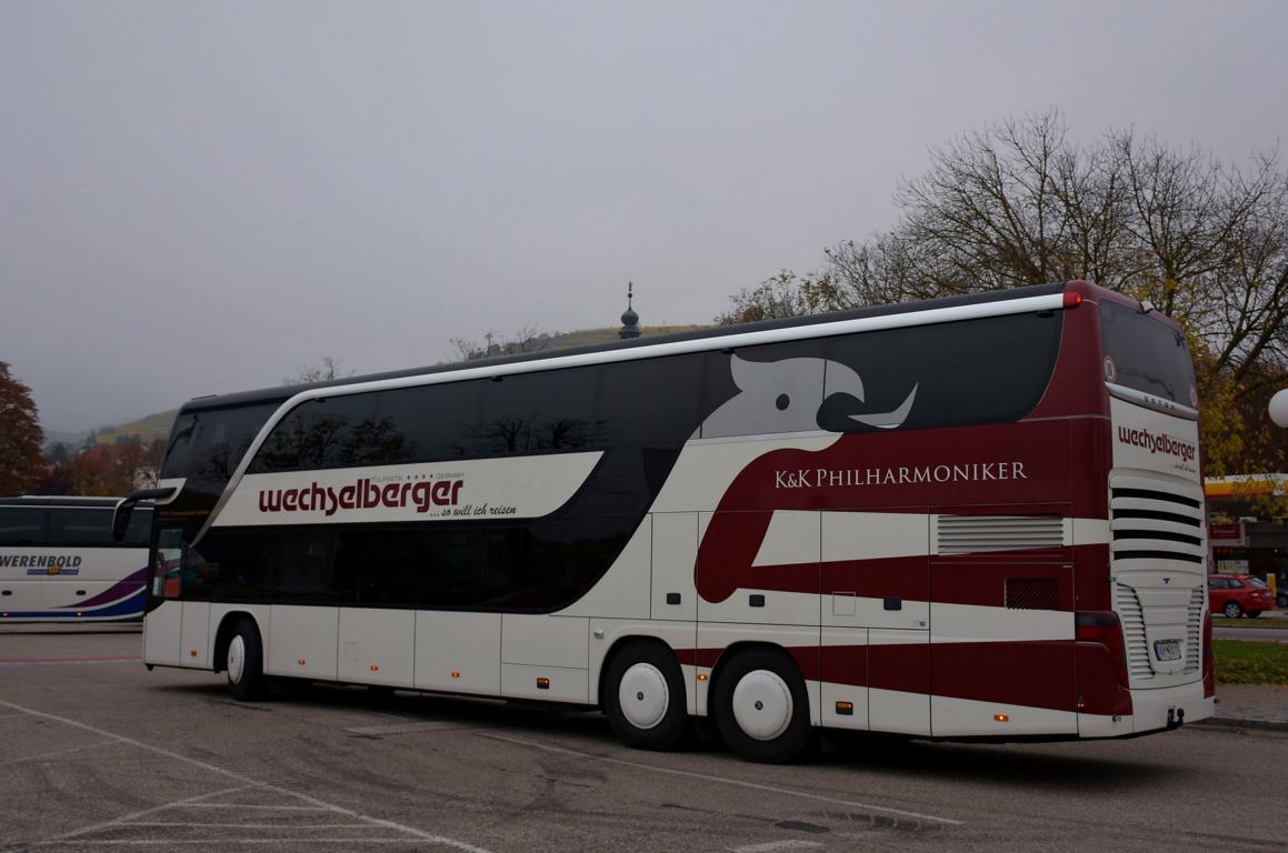 Setra 431 DT von Wechselberger Reisen aus �sterreich am 20.10.2017 in Krems gesehen.