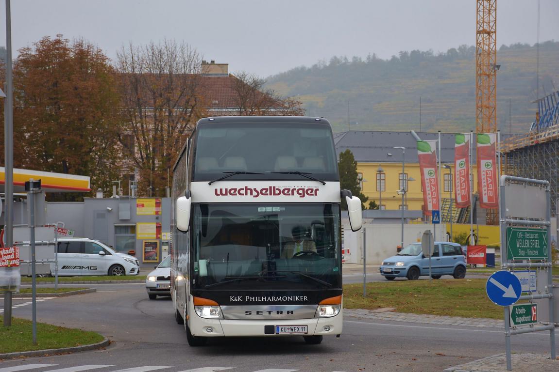 Setra 431 DT von Wechselberger Reisen aus �sterreich am 20.10.2017 in Krems gesehen.