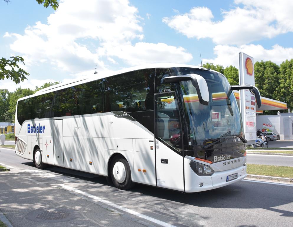 Setra 515 HD von Bstieler Reisen aus �sterreich in Krems.