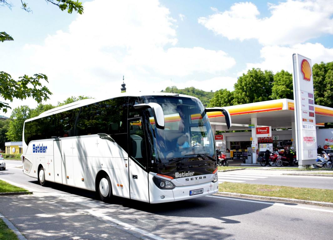 Setra 515 HD von Bstieler Reisen aus �sterreich in Krems.