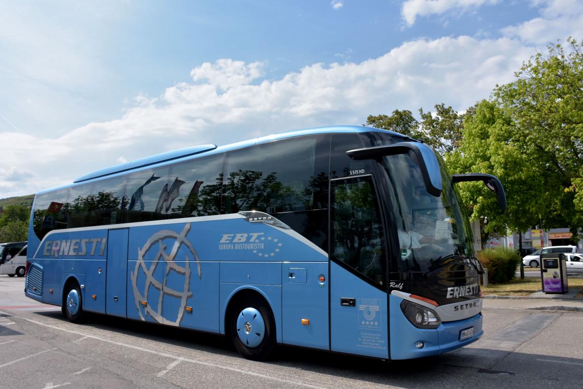 Setra 515 HD von ERNESTI Reisen aus der BRD 06/2017 in Krems.