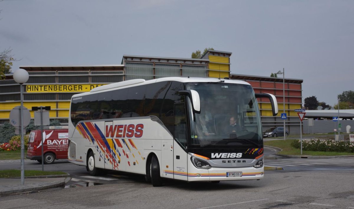 Setra 515 HD von Weiss Reisen aus �sterreich 2017 in Krems.