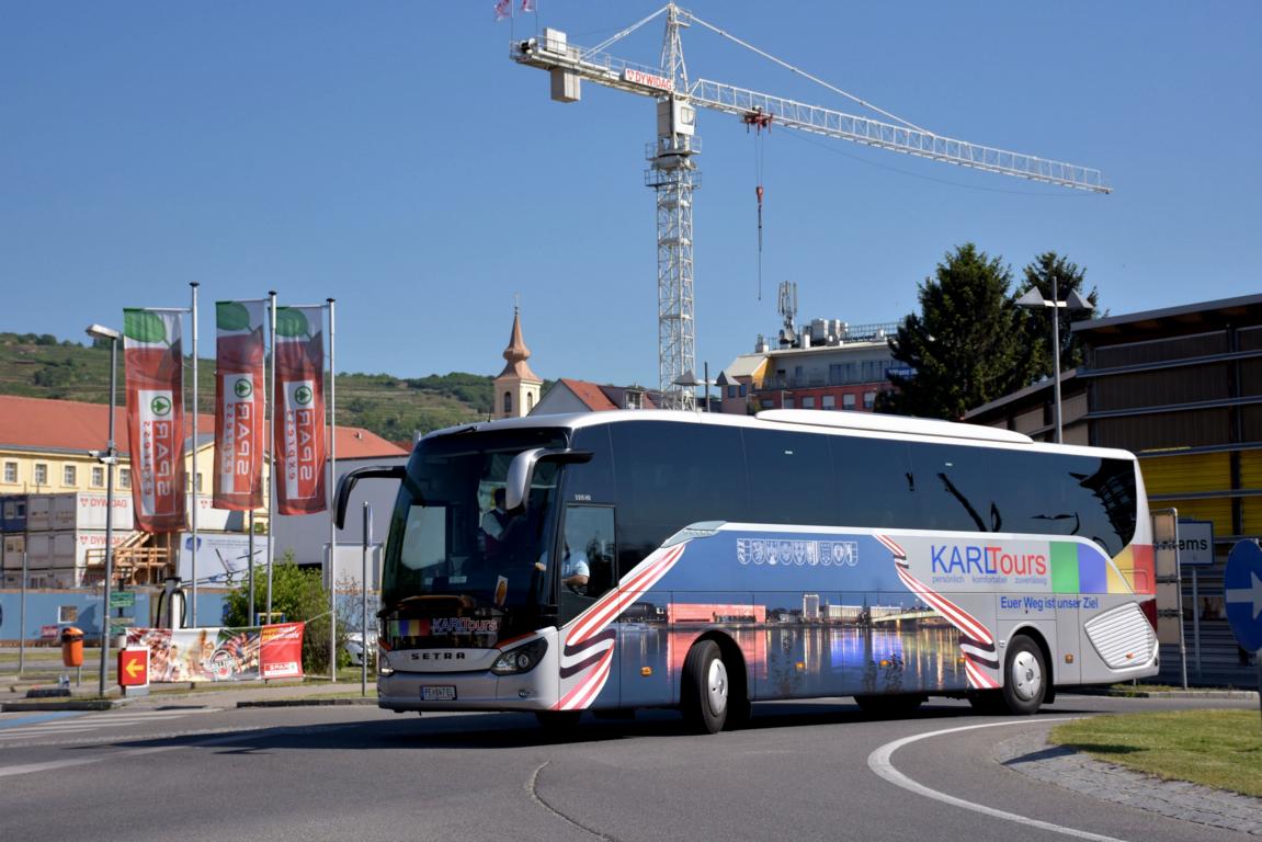 Setra 516 HD von KARL Tour`s aus �sterreich.