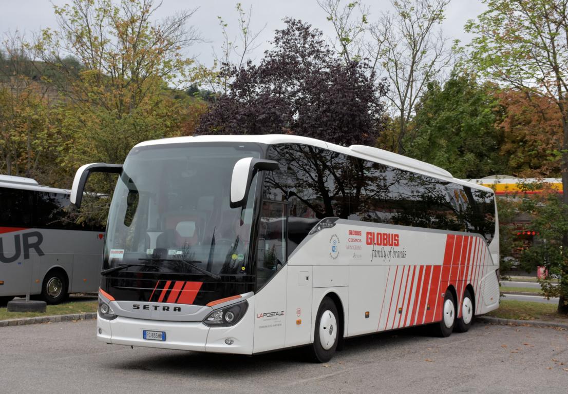 Setra 516 HD von La Postale aus Italien 2017 in Krems.