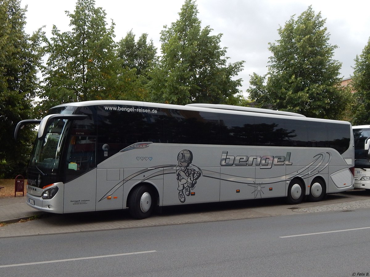 Setra 517 HD von Bengel aus Deutschland in Neubrandenburg.