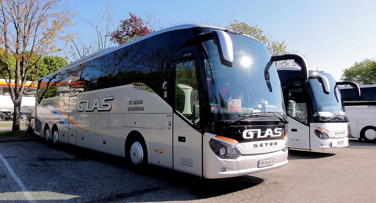 Setra 517 HD von GLAS Reisen aus sterreich in Krems gesehen.