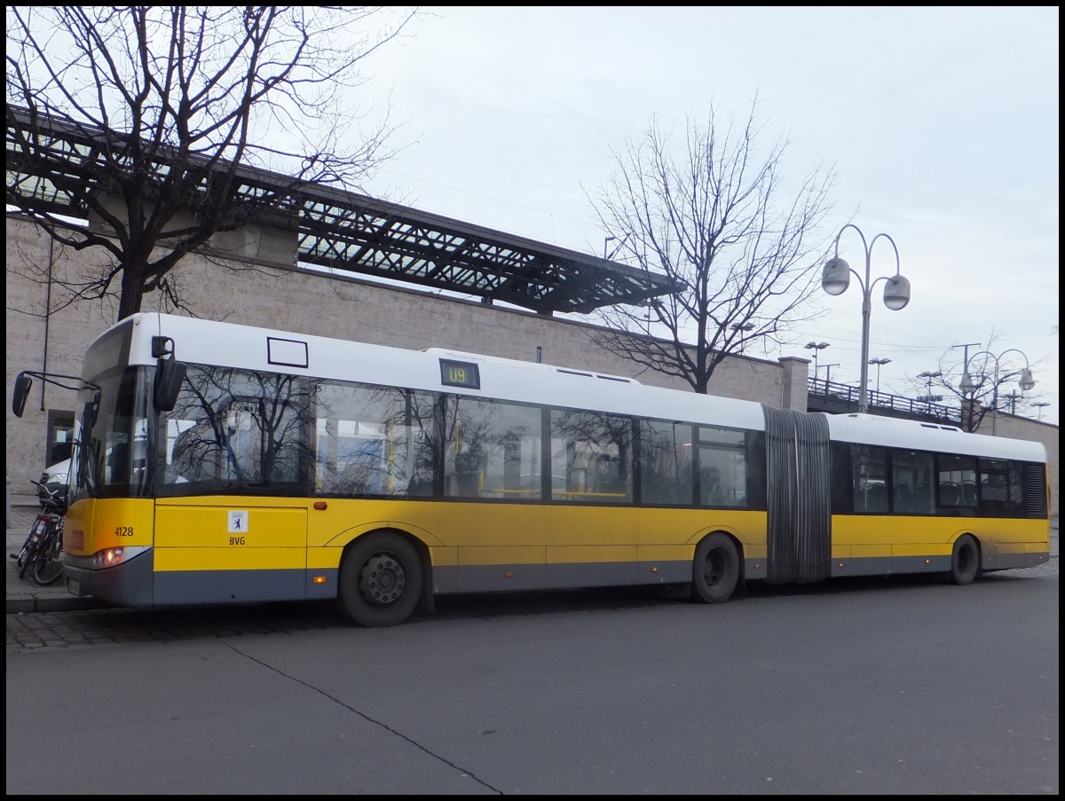 Solaris Urbino 18 der BVG in Berlin.