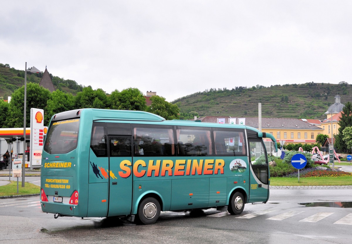 Temsa Opalin von Schreiner Reisen aus �sterreich am 17.Mai 2014 in Krems gesehen.